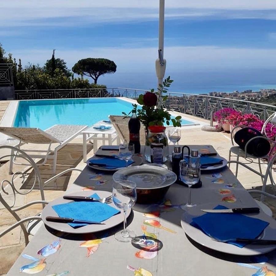 Villa Gaia - Luxury Villa, Pool & Wellness Rooms Bordighera Bagian luar foto