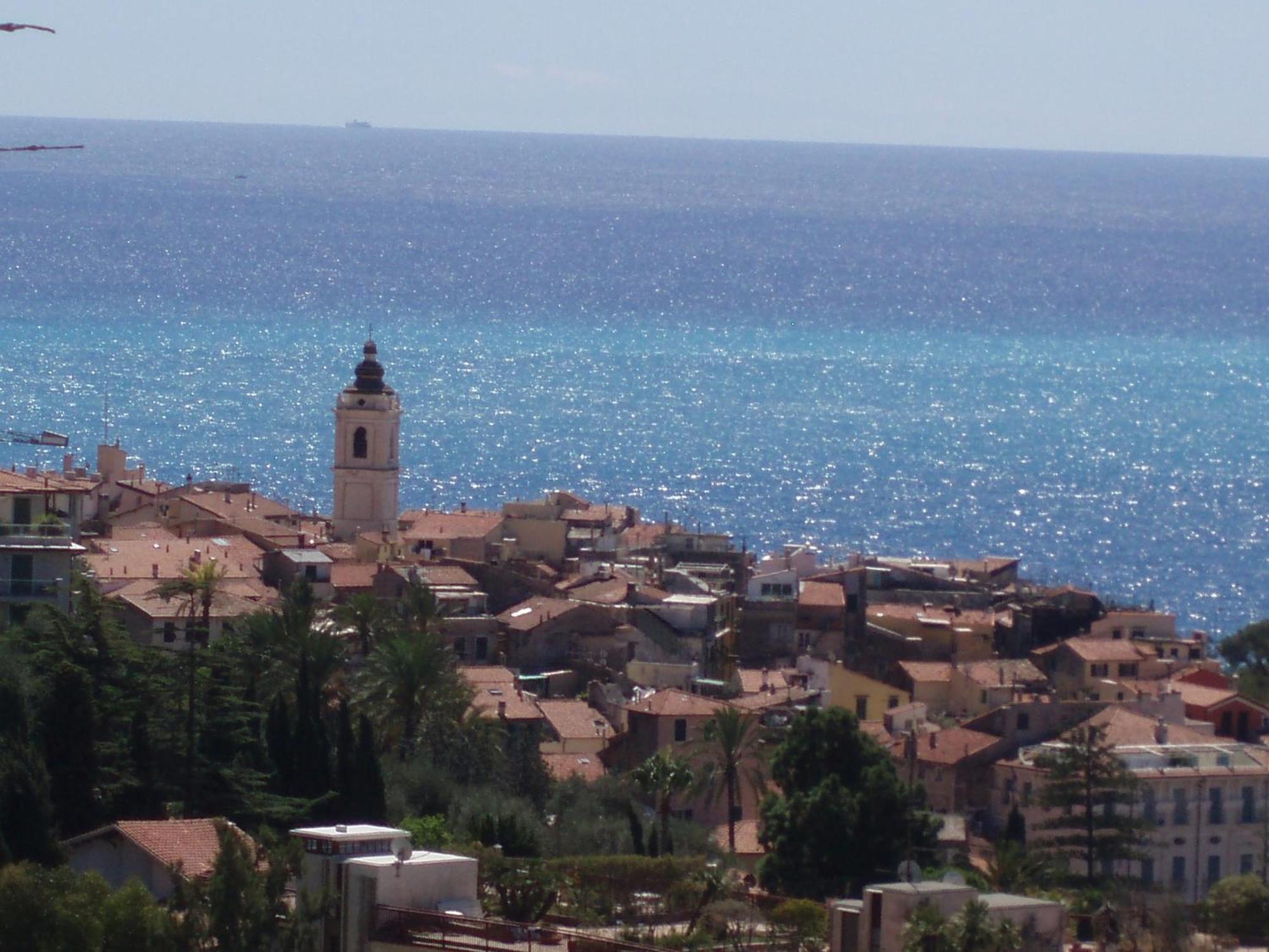 Villa Gaia - Luxury Villa, Pool & Wellness Rooms Bordighera Bagian luar foto